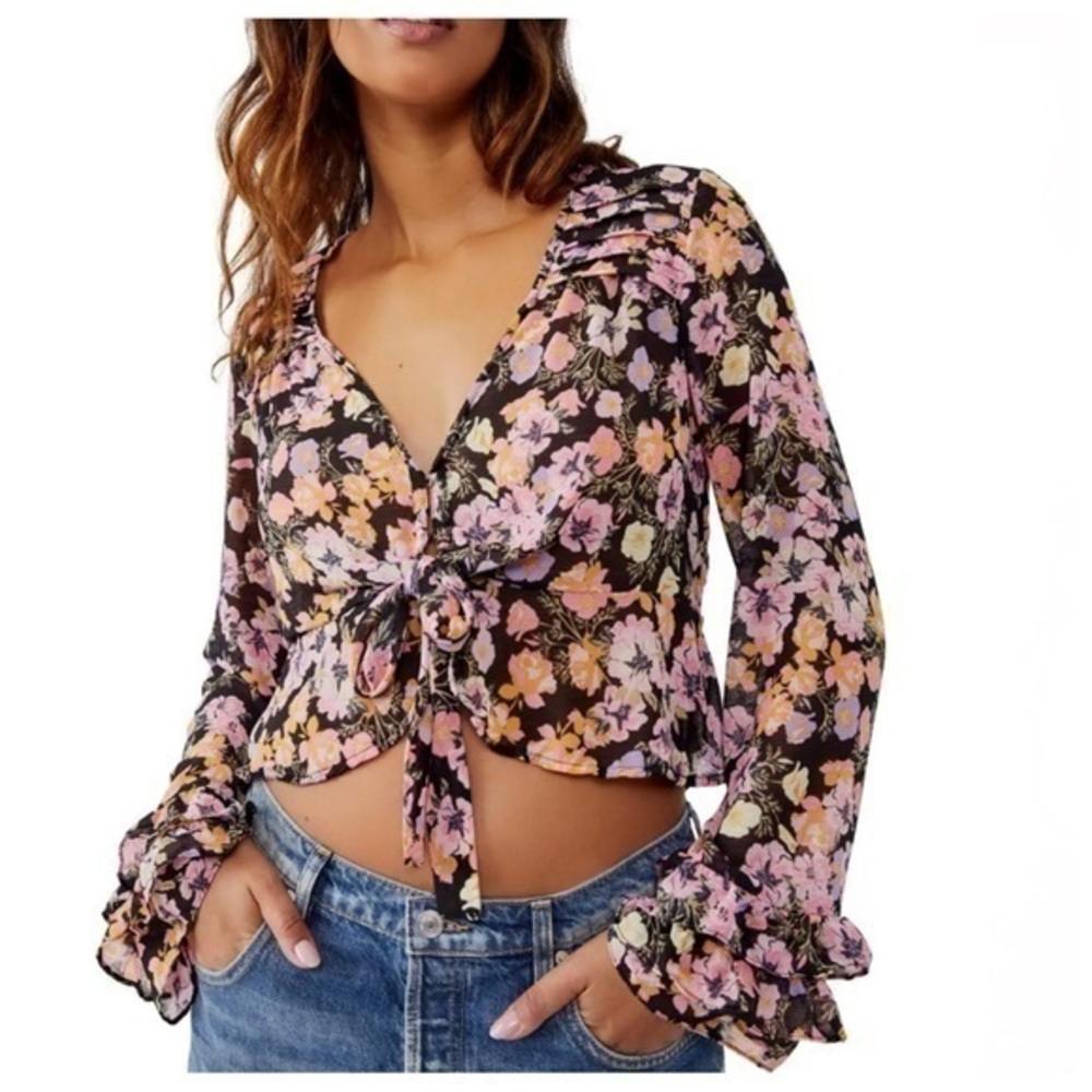 Free People NWT Maybel Ruffle Crop Top Size Medium